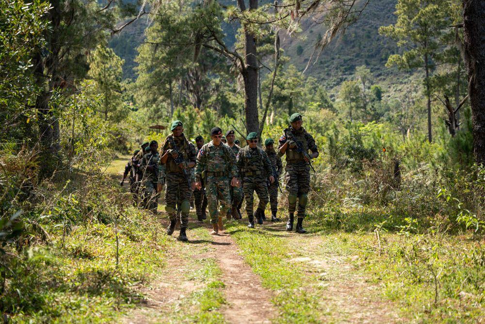 Comandante del Ejército realiza visita a la “Pista de Eficiencia de Combate” del 6to. Batallón de Cazadores.